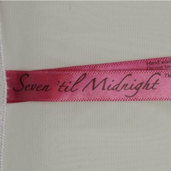 Seven 'Til Midnight Women's Small White Ruffled 2 Piece Lingerie Set - Picture 9 of 11